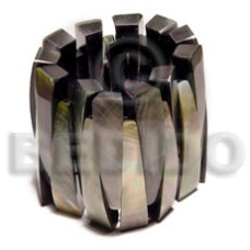 Elastic blacklip bangle resin Elastic blacklip bangle resin