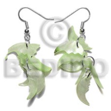 Dangling 17mmx8mm pastel green hammershell Dangling 17mmx8mm pastel green hammershell