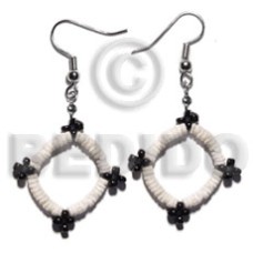 Dangling white clam glass