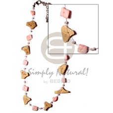 Floating coco and light pink