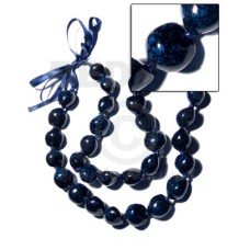 32 pcs. of kukui nuts