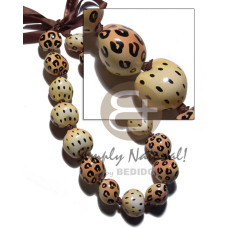 Kukui seeds in animal print