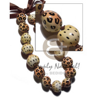 Kukui seeds in animal print