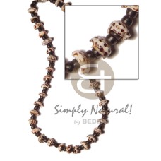 4-5mm black coco pokalet. 4-5mm black coco pokalet.