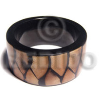 Laminated wooden bangle dried